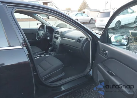 2011 Ford Fusion Se from USA, damaged, VIN 3FAHP0HA9BR299279